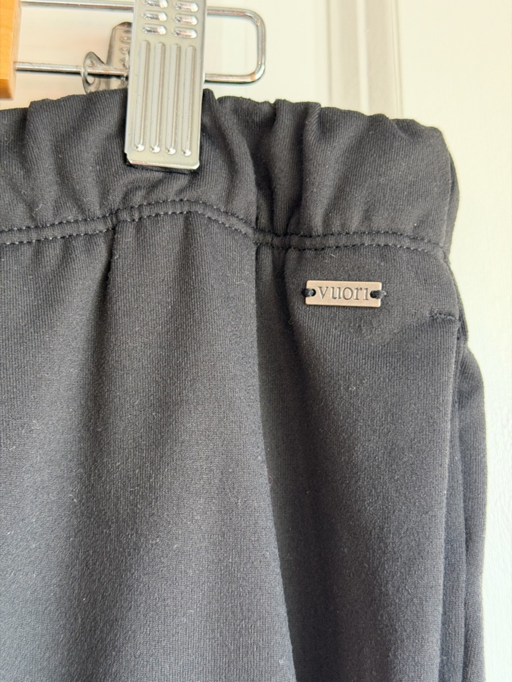 Vuori Women’s Halo Modern Straight Leg Pant Black Size XL - Picture 5 of 13